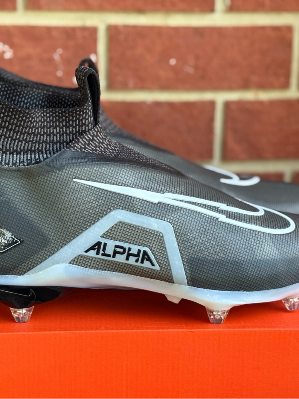 New Nike Alpha Menace Elite 3 Black White Size 14.5 Mens Football Cleats